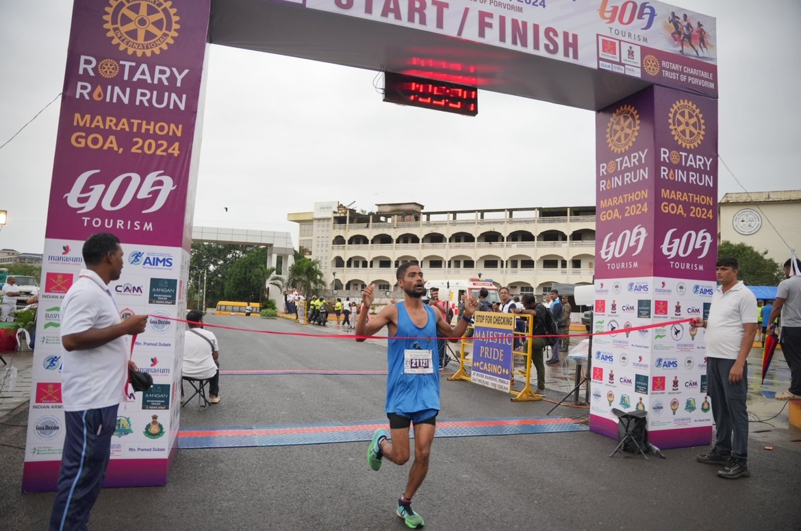 Ankit, Deepika triumph in 21-km race at Rotary Rain Run 2024
