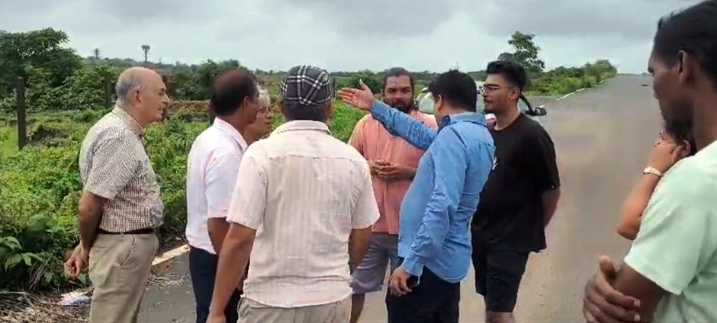 Activists accost BookMyShow   representatives at Verna