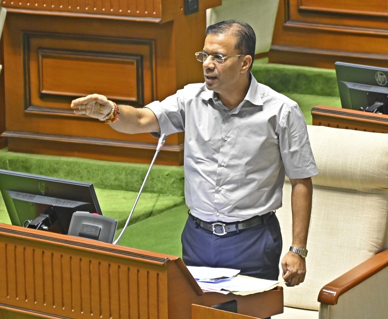 Doctors in short supply, State needs out-of-state specialists