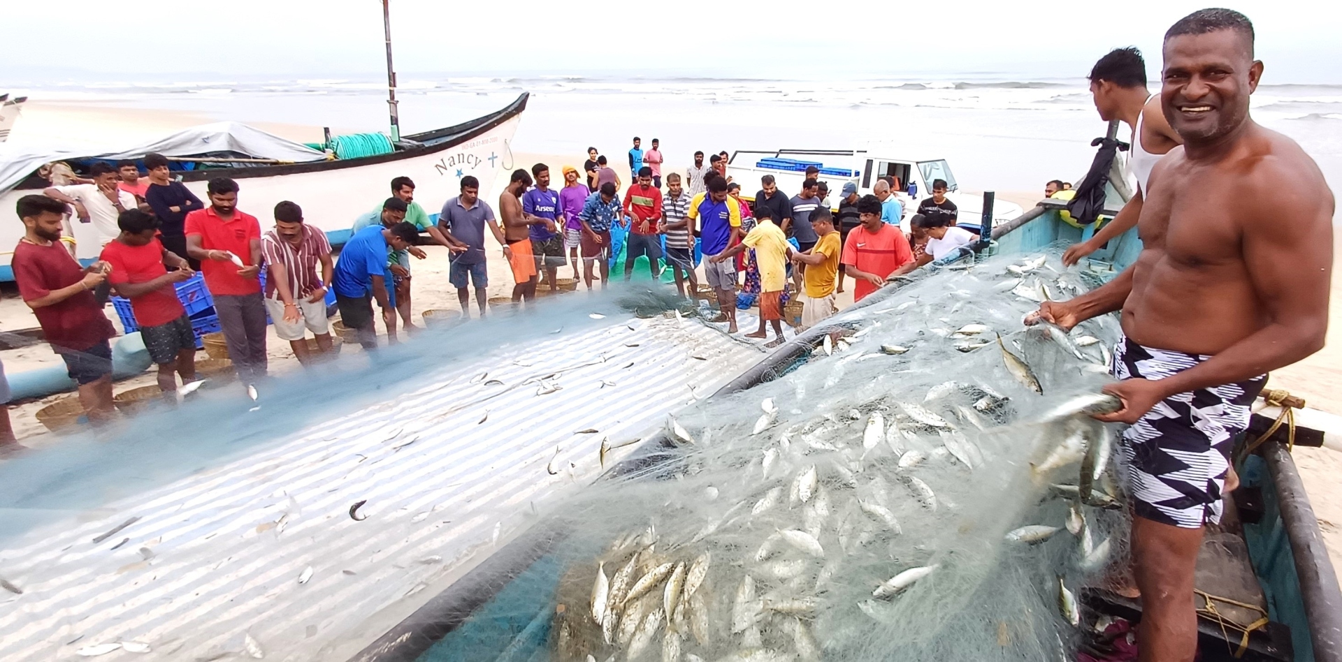 Benaulim fishermen net season’s first big fish catch