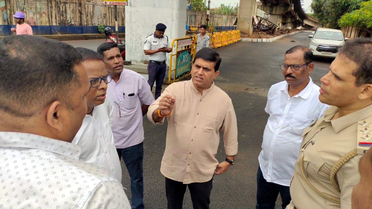 Part of FL Gomes Road opened   temporarily ahead of Saptah