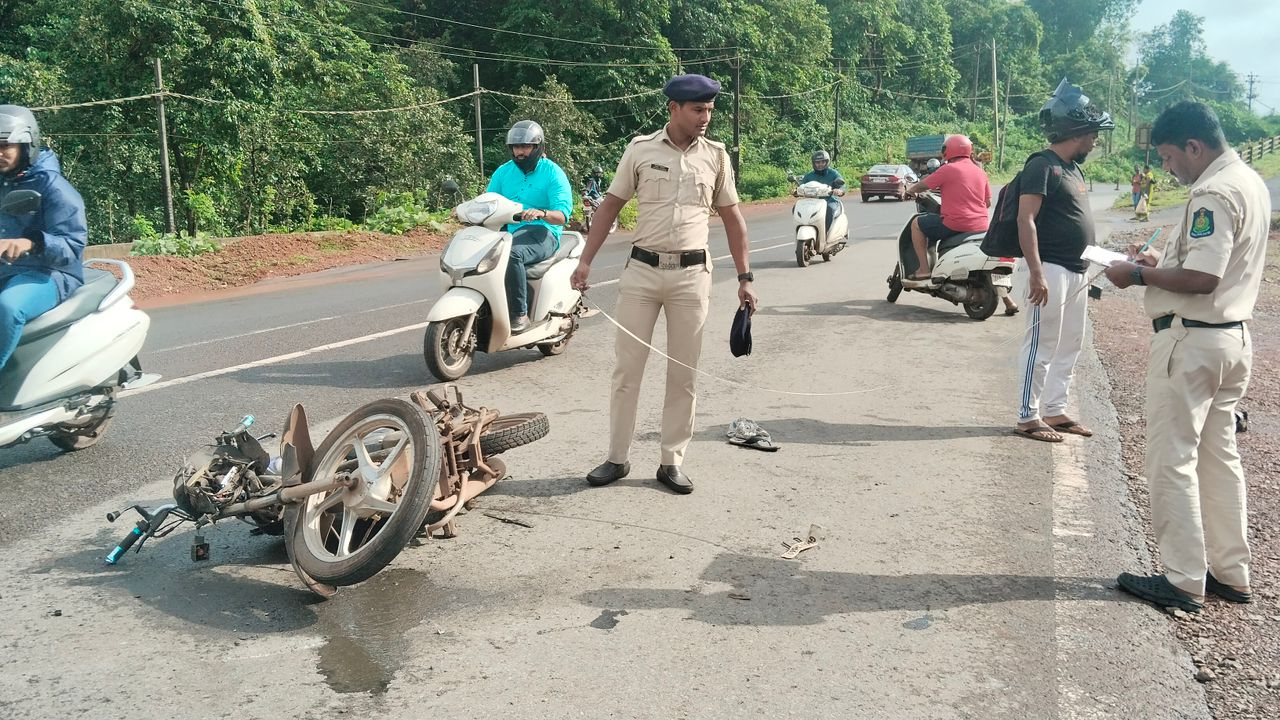 ﻿Bike-truck accident in Khandepar: Rider injured