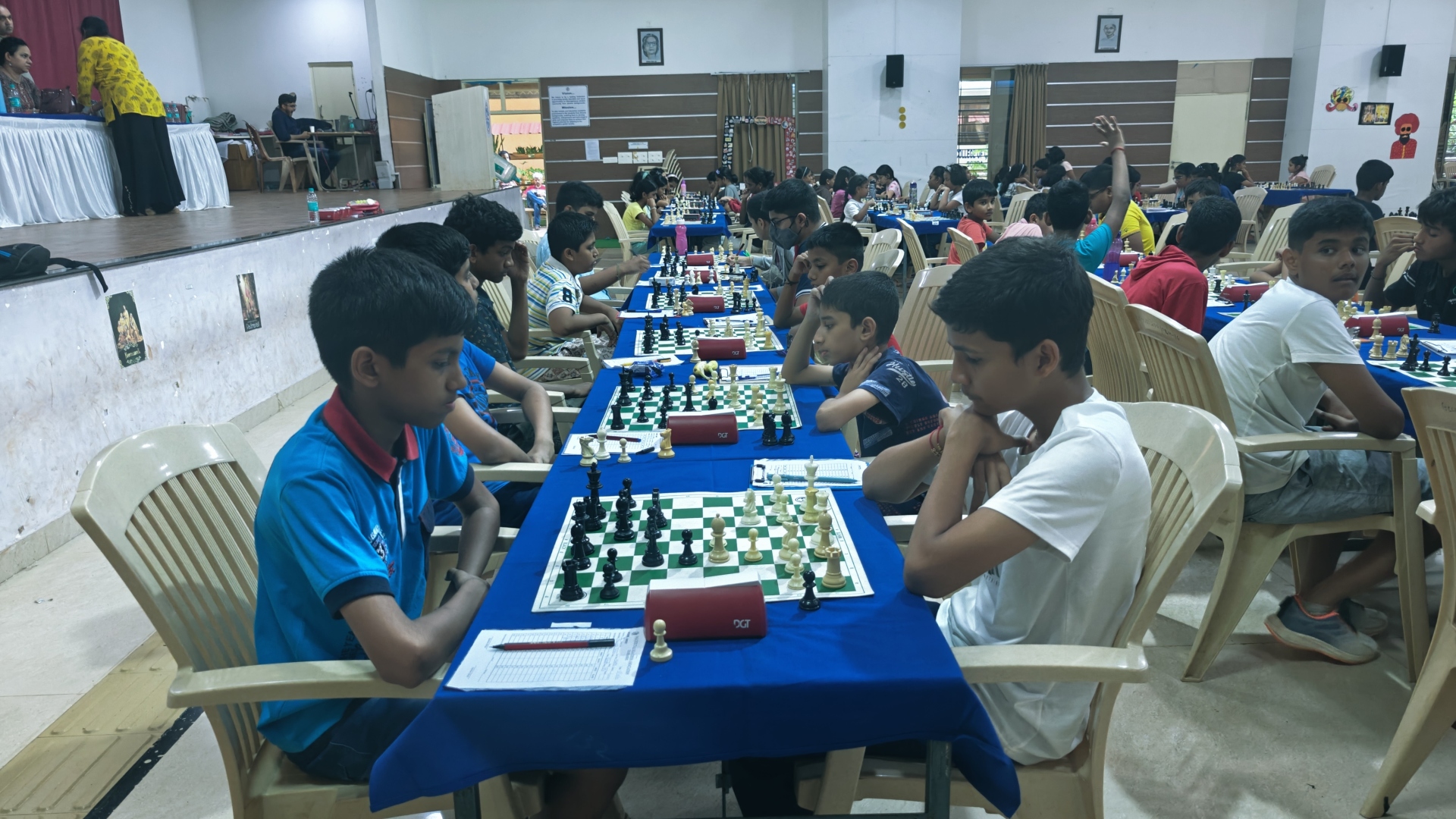 ﻿IM Ethan leads in State U15 Chess Championship