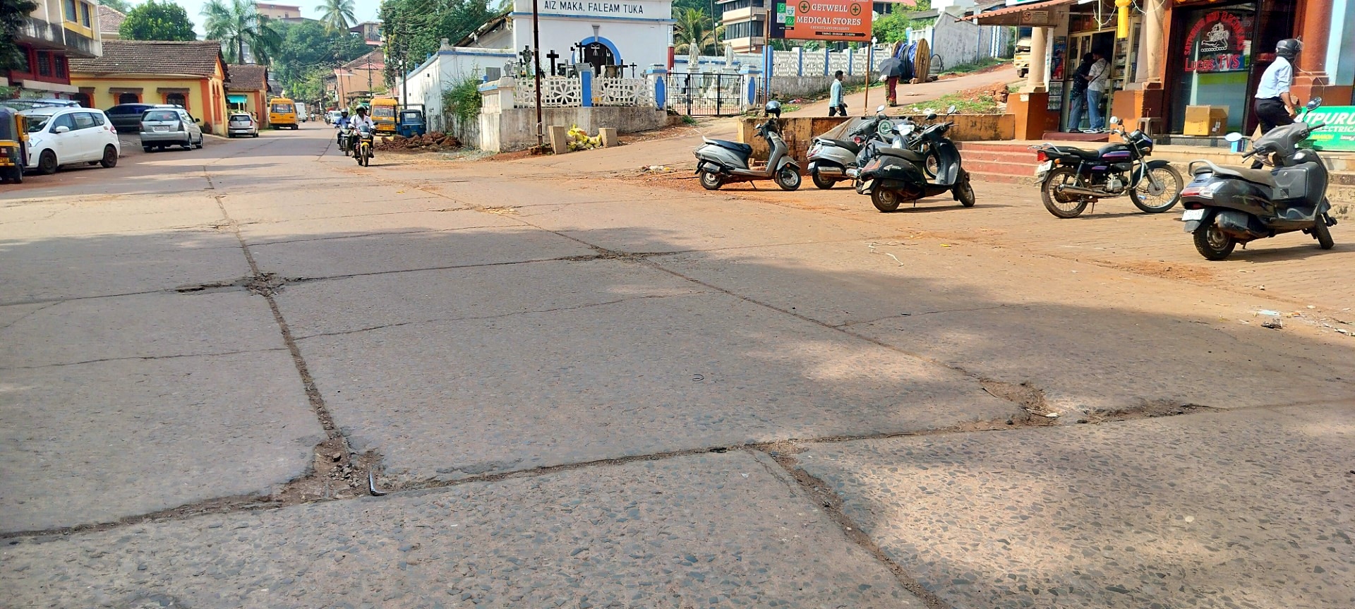Pre-Liberation cemented road in Mapusa faces neglect