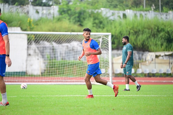 ﻿Manolo admits mistake in including injured Seriton against Mumbai City