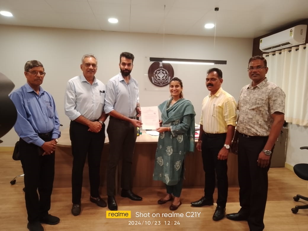 Govt issues first GI process certificate to Bicholim feni distillery