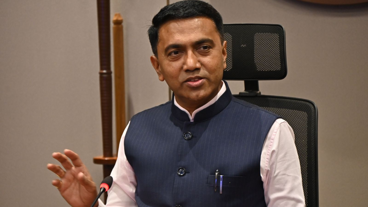 Govt serious on cash-for-jobs scam: CM; says SSC to advertise govt posts