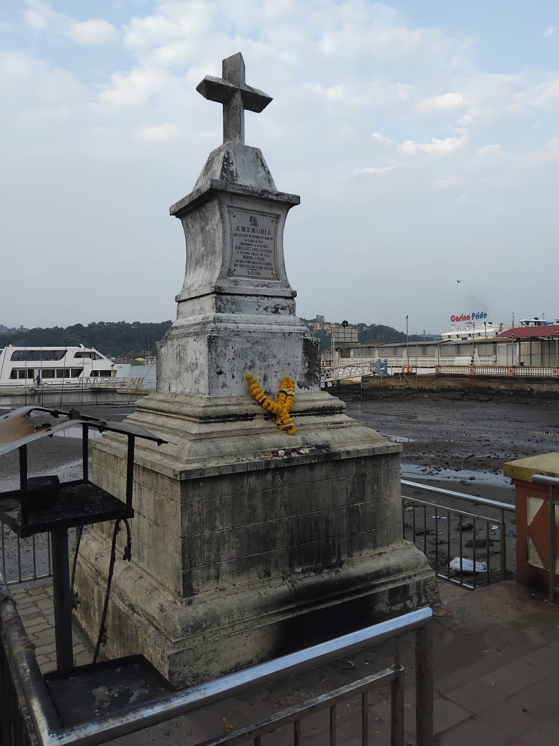 Panaji cross reminds of tragedy on feast day of St Francis Xavier 123 years ago