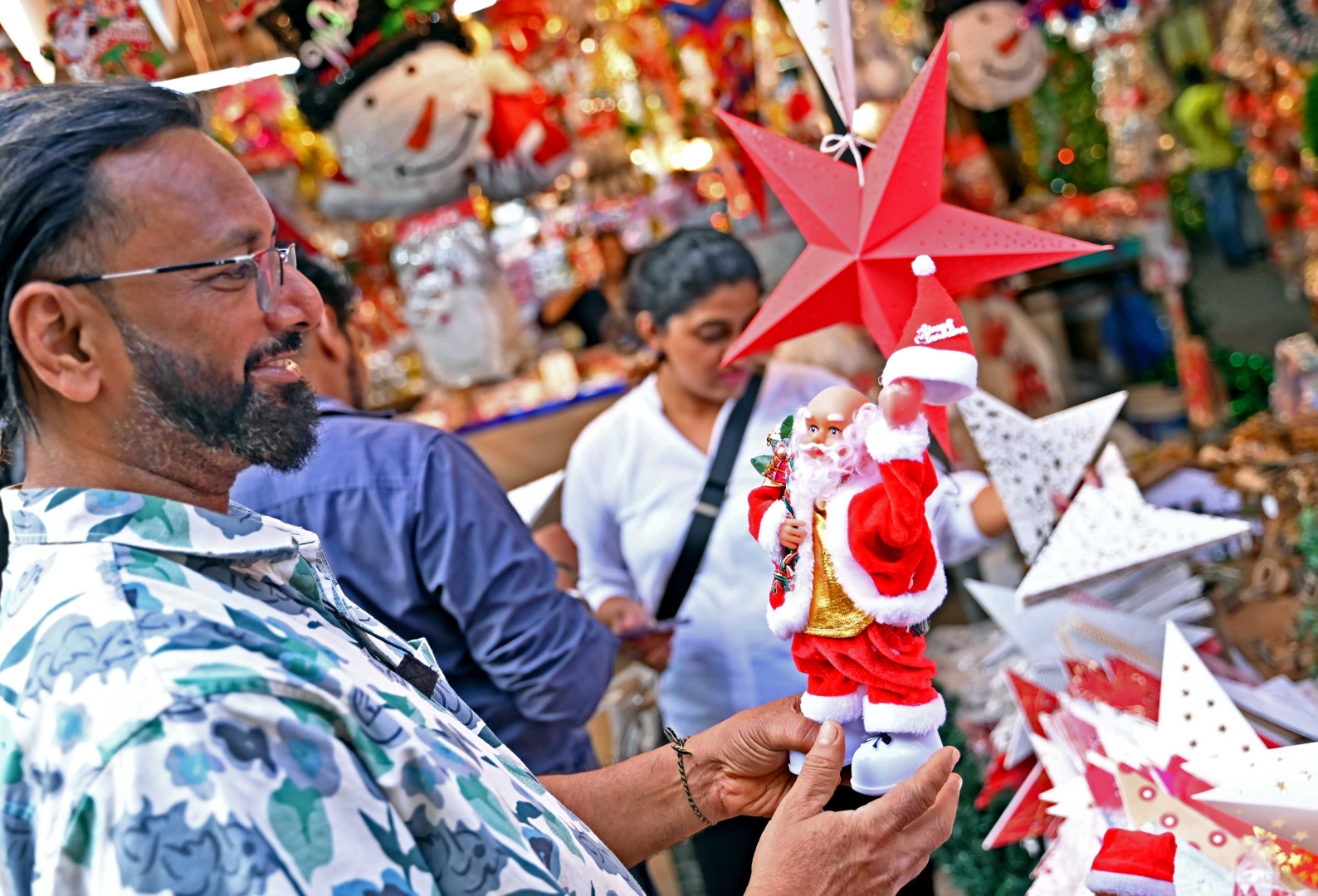 Christmas: Hotels roll out red carpet but   community celebrations yet to pick up