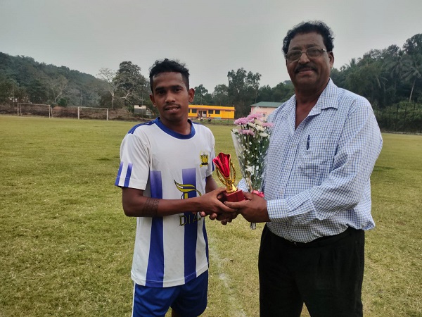 ﻿Curtorim Gymkhana secure last eight spot