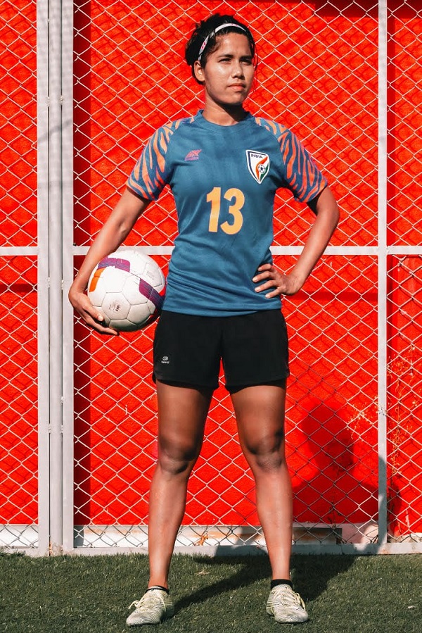 Michele Castana successfully completes AFC B licence coaching course