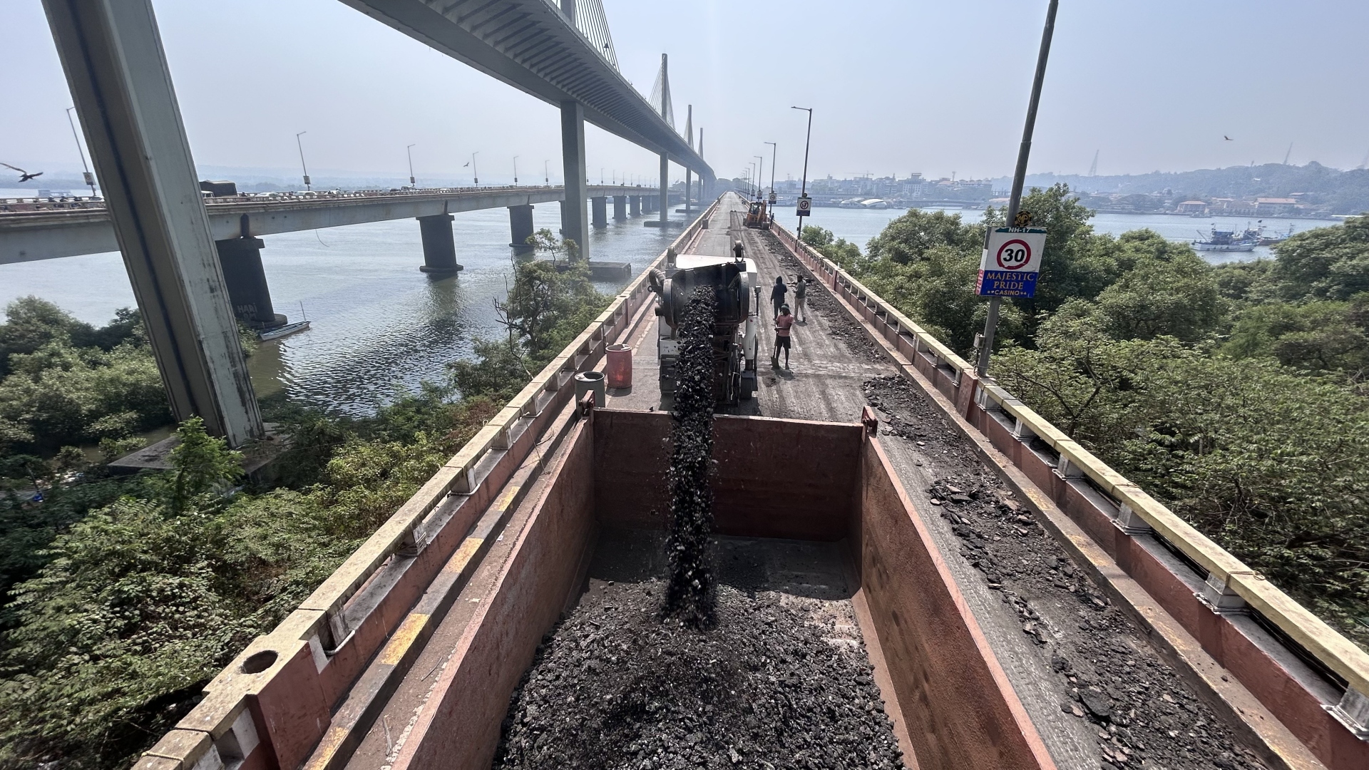 ﻿Old Mandovi Bridge closed  for repairs for fortnight