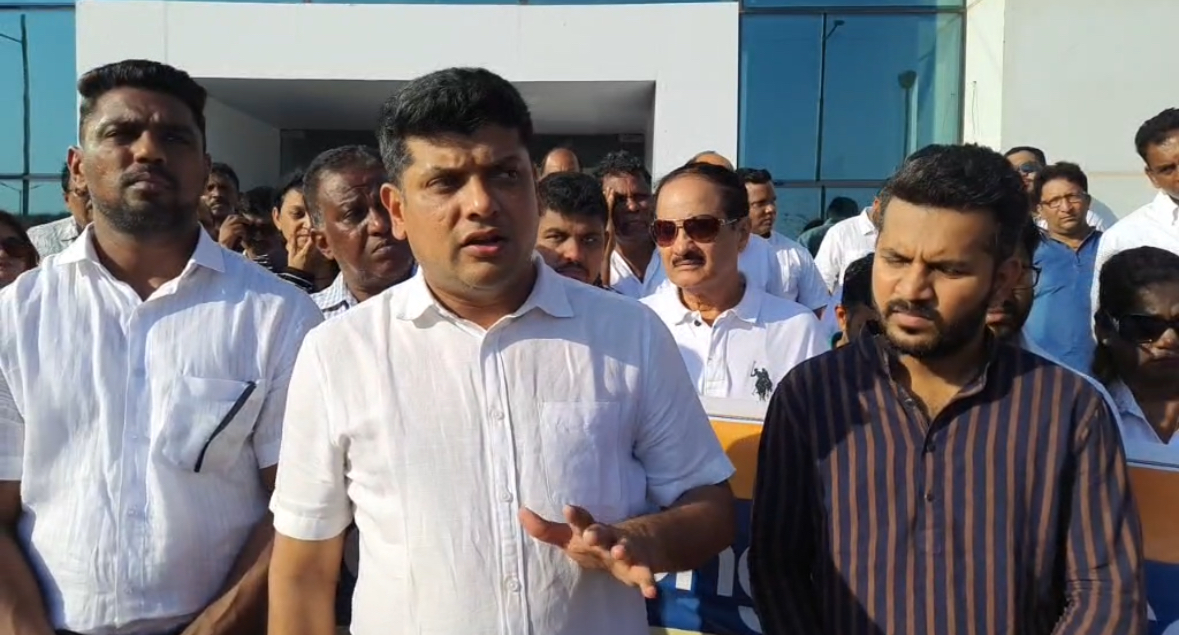 In Goa, Congress protest against leasing out Dr Shyama Prasad Mukherjee Stadium on PPP