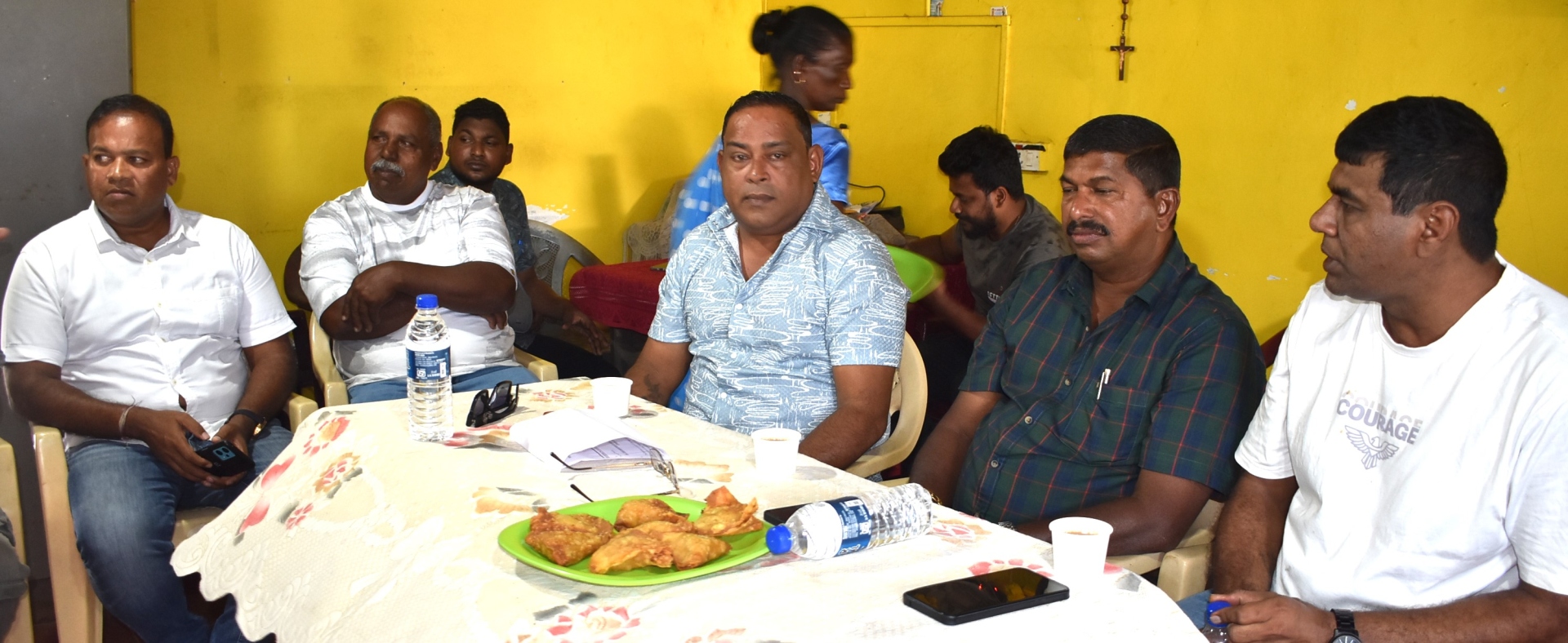 Cutbona boat owners agree to  extension of fishing ban period