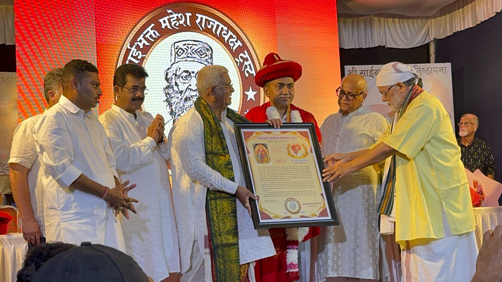 Temples can be catalysts for change in health, education: CM