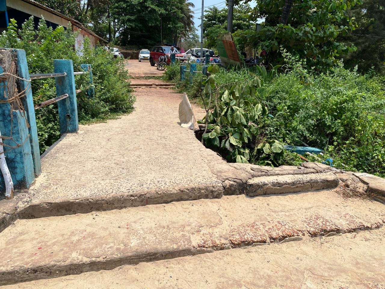 Urgent repairs needed after part of Majorda footbridge collapses