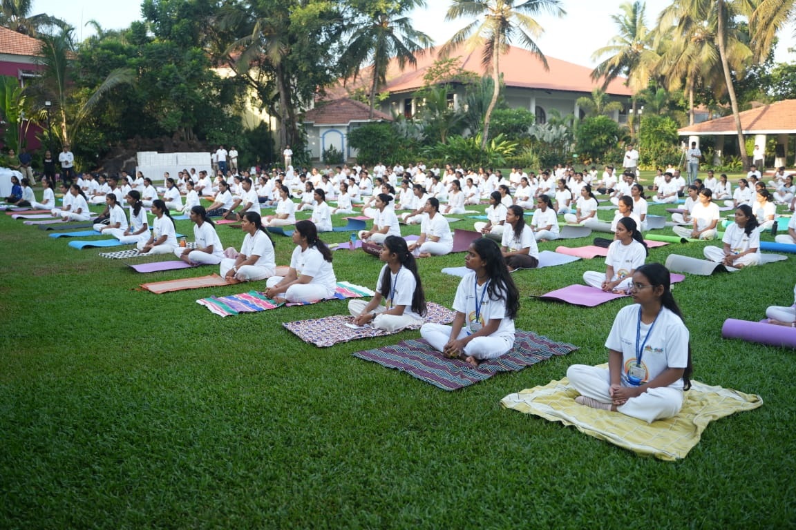 More than 350 participate in FHRAI’s Yoga Mahotsav in Goa
