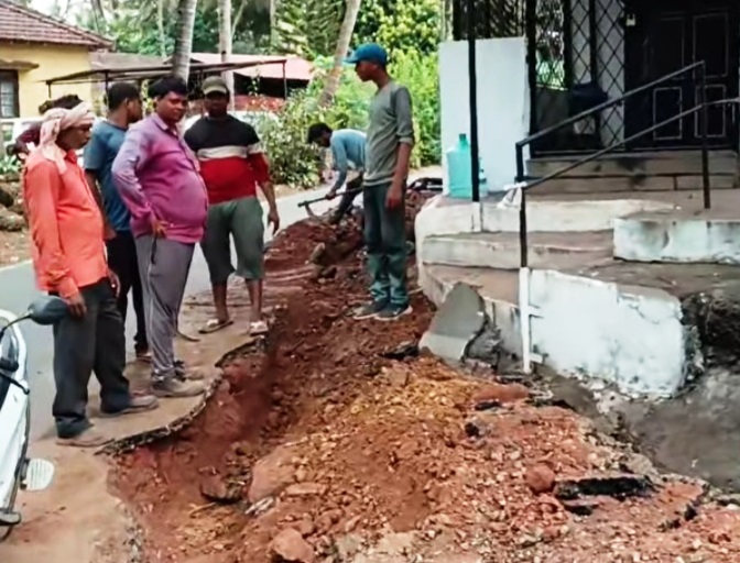 Madel residents halt road digging, cite collector’s ban
