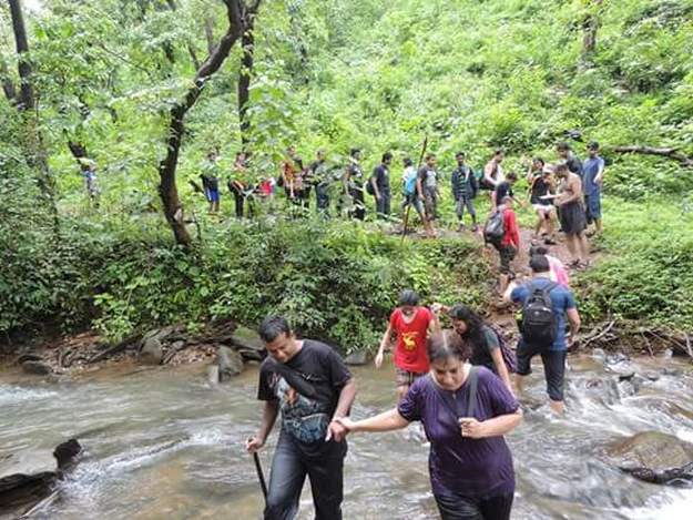 Minister counts on monsoon   tourism to attract visitors