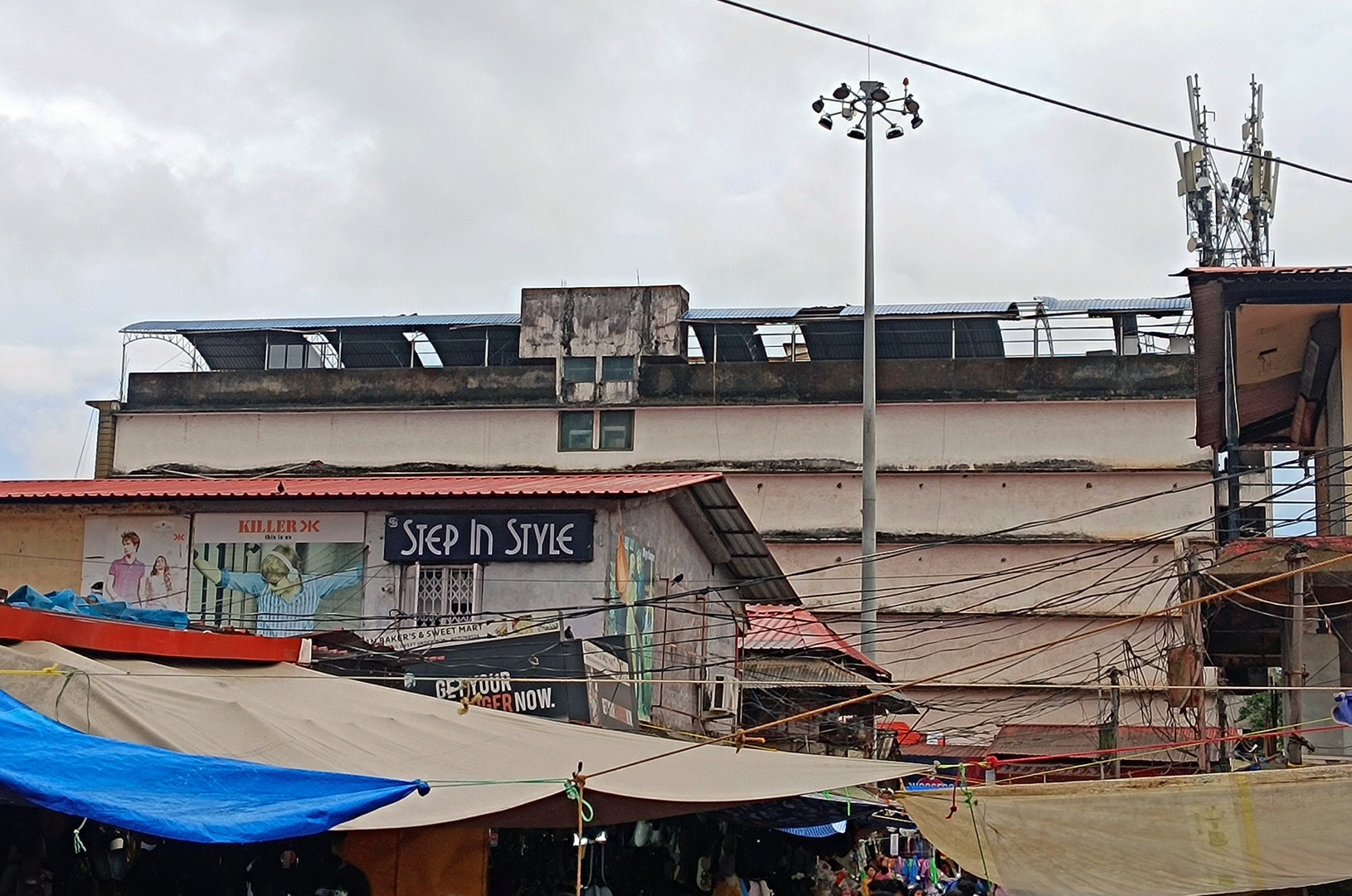 Mapusa Council’s 7-month silence on illegal roof puts public at risk