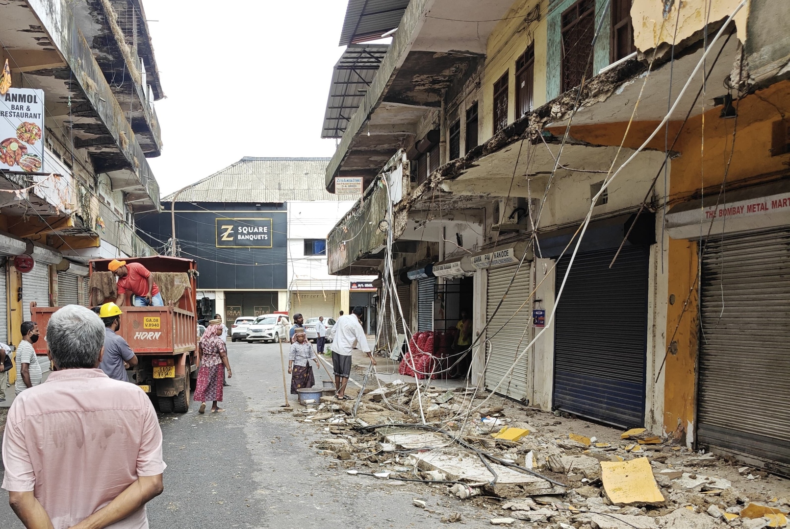 MLA presses for holistic govt policy   to deal with old, dangerous buildings