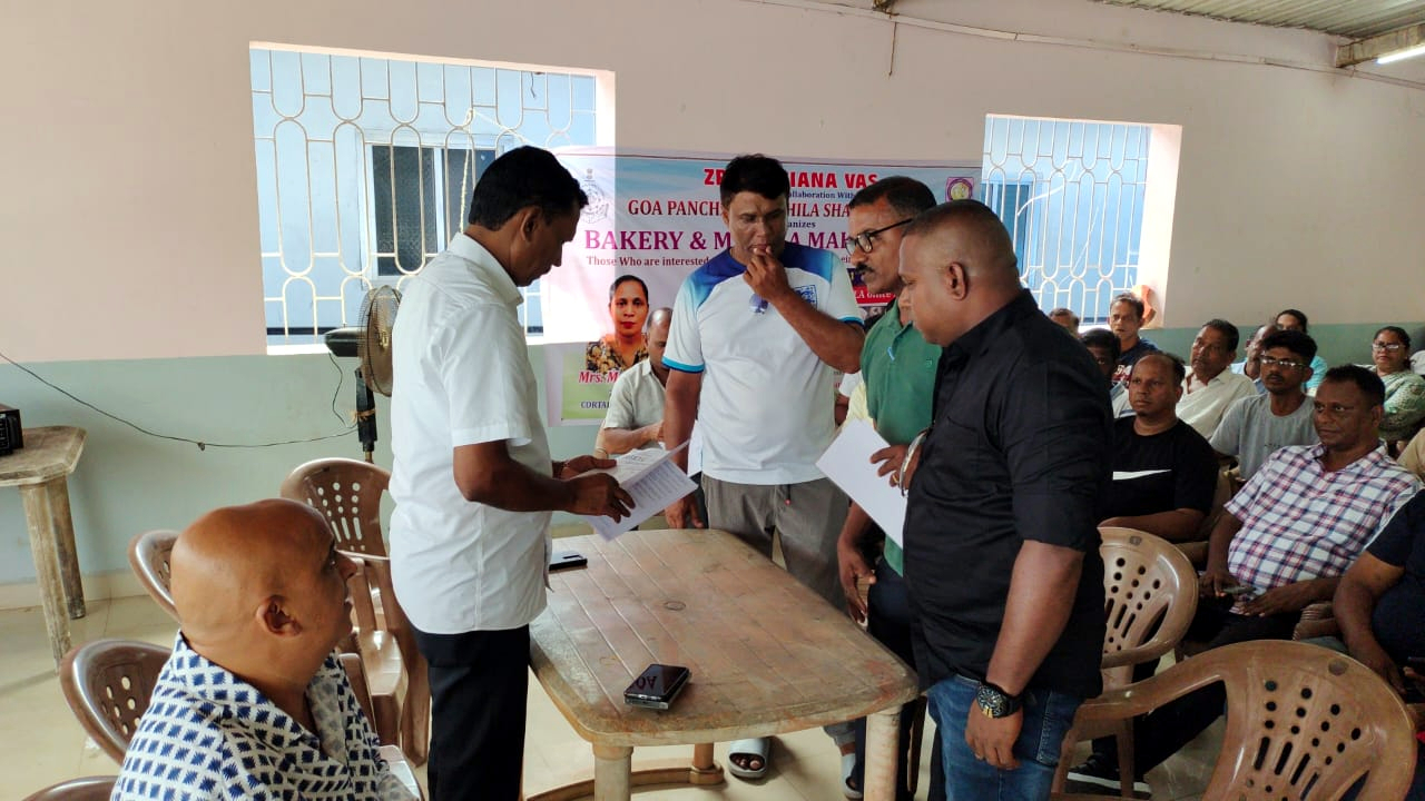Cortalim MLA assures support to taximen from South Goa