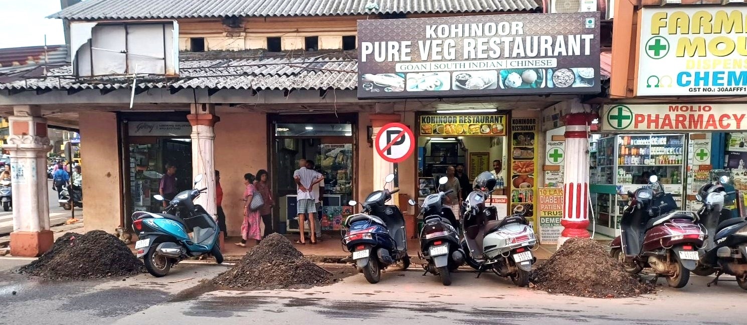 Mounds of silt removed from choked drains as Margao braces for the wrath of monsoon