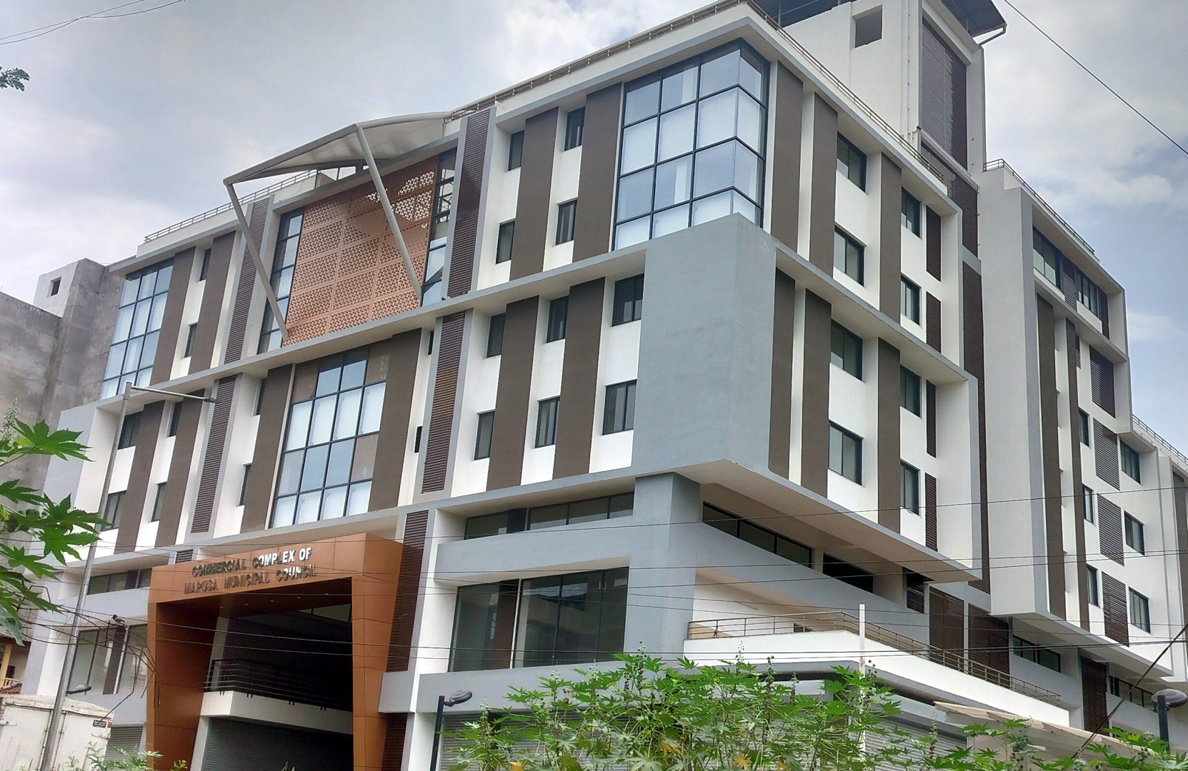 Controversy clouds Mapusa's new six-storey civic complex opening