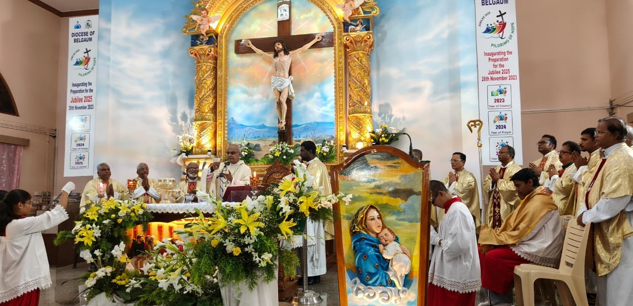 Devotees mark feast of  St Anthony in Belagavi