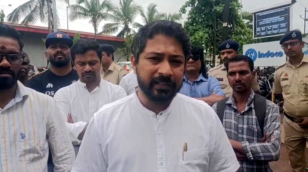 RGP protests outside Indoco Remedies over out-of-state hiring