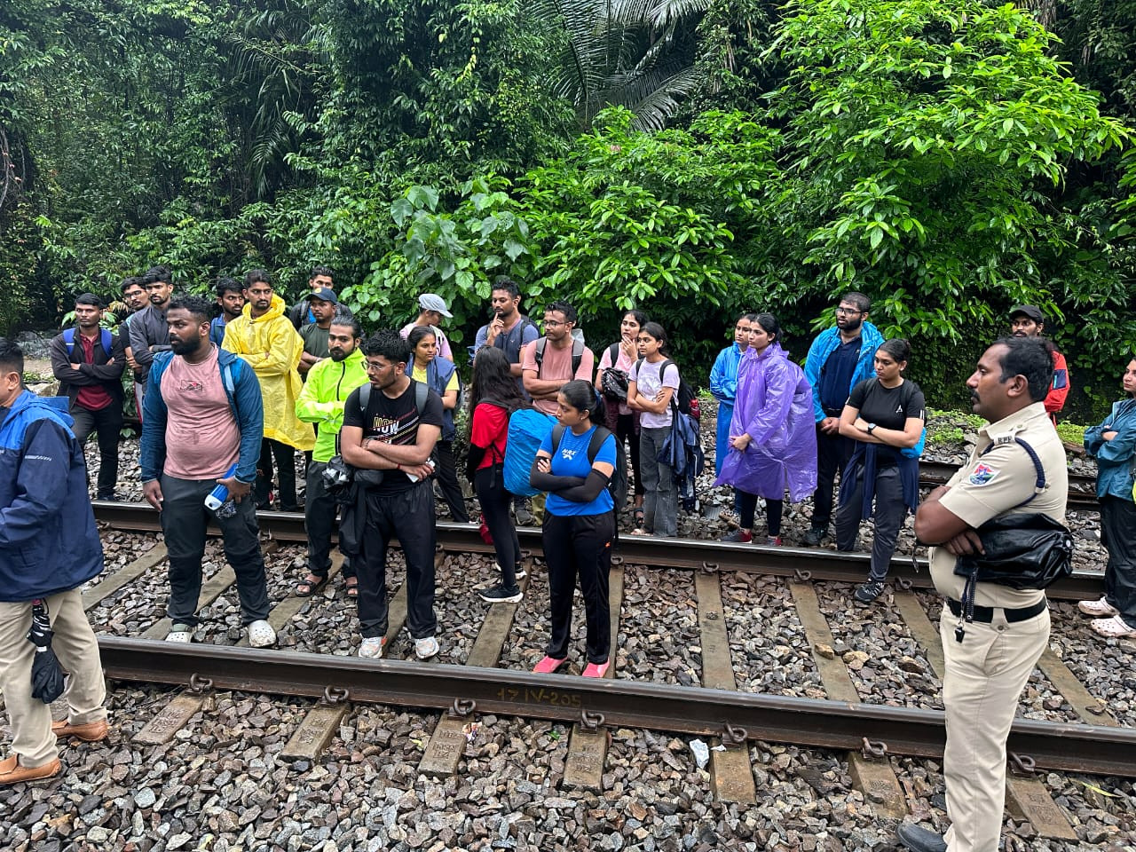 21 detained for using   illegal railway track   route to Dudhsagar