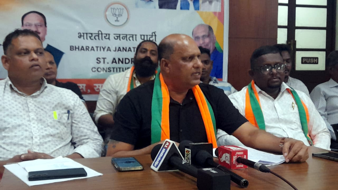 Ex-MLA defends tenure, says CM   visit was over pvt sector jobs