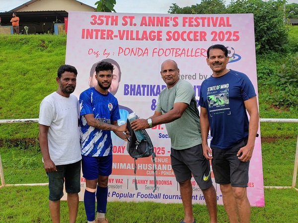 ﻿Nerul SC enter finals