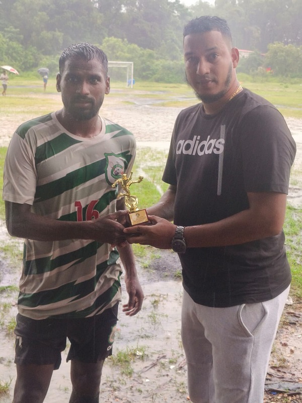 ﻿Parish Youth Nuvem move into quarterfinals