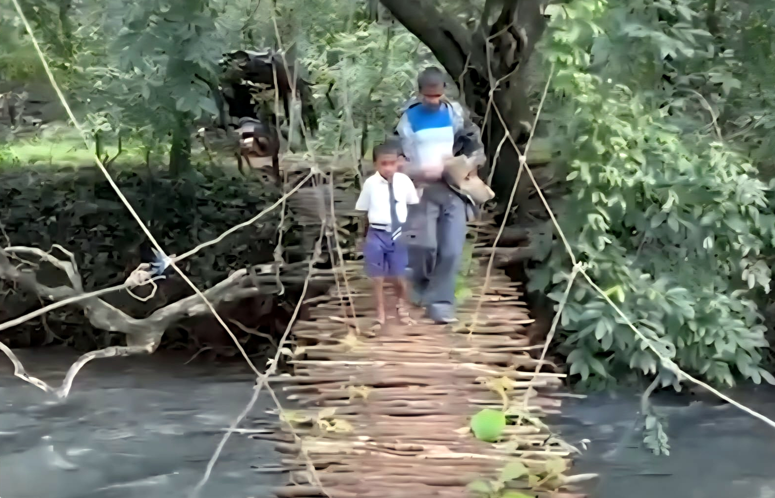 Residents at risk as remote Sanguem ward depends on makeshift bridge