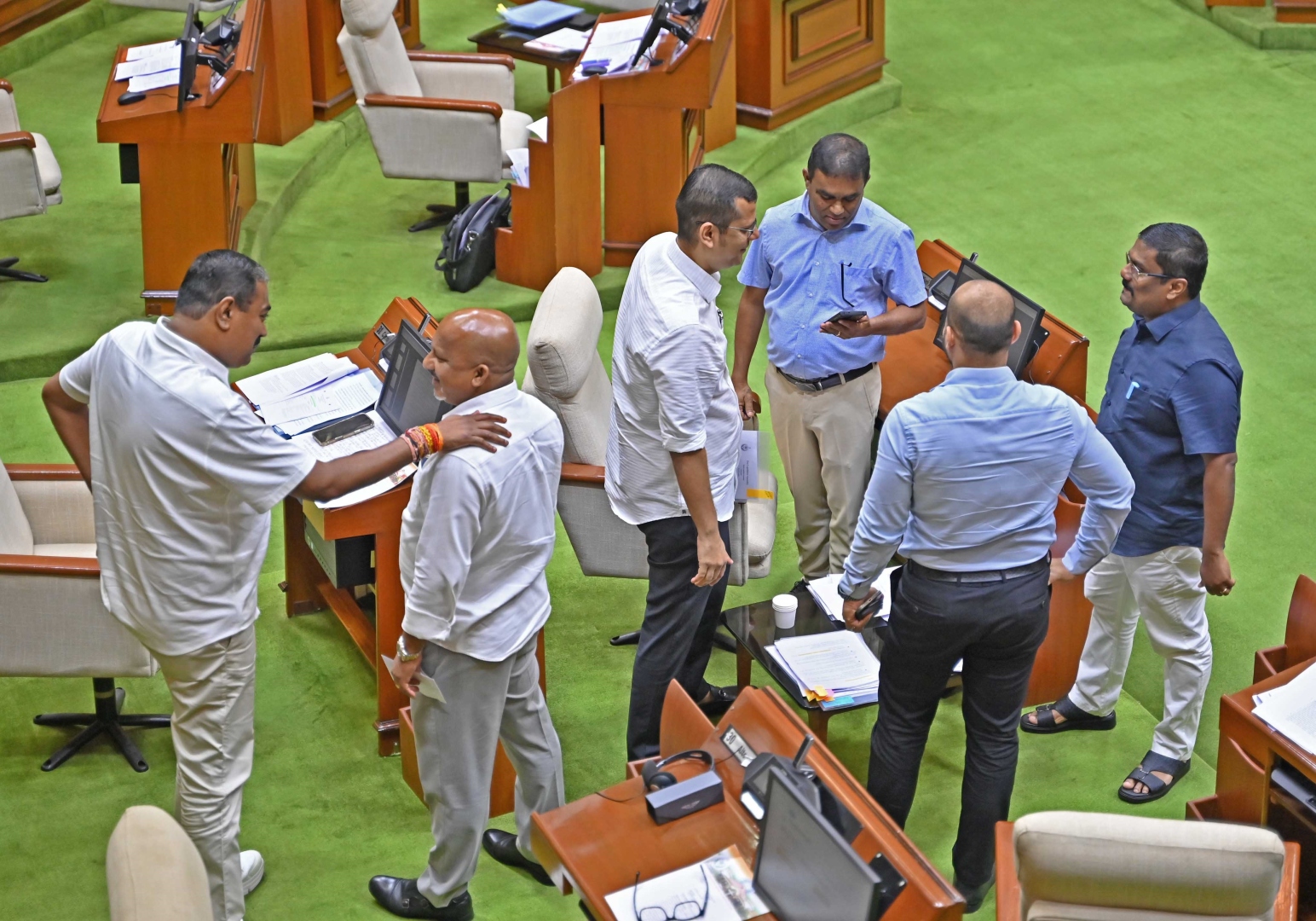 ﻿Assembly kicks off with storm over green cess scam charges