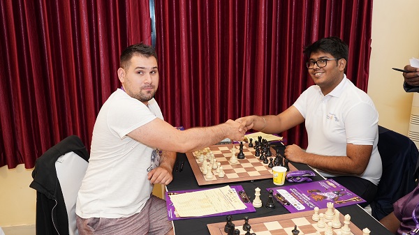 ﻿Top seeds dominate opening round as IPCA World Chess C'ship commences