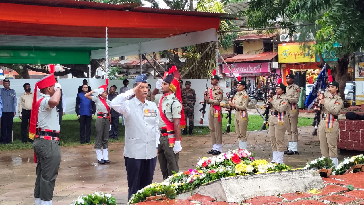 Former Dy Chief of Defence Staff   remembers Kargil war heroes