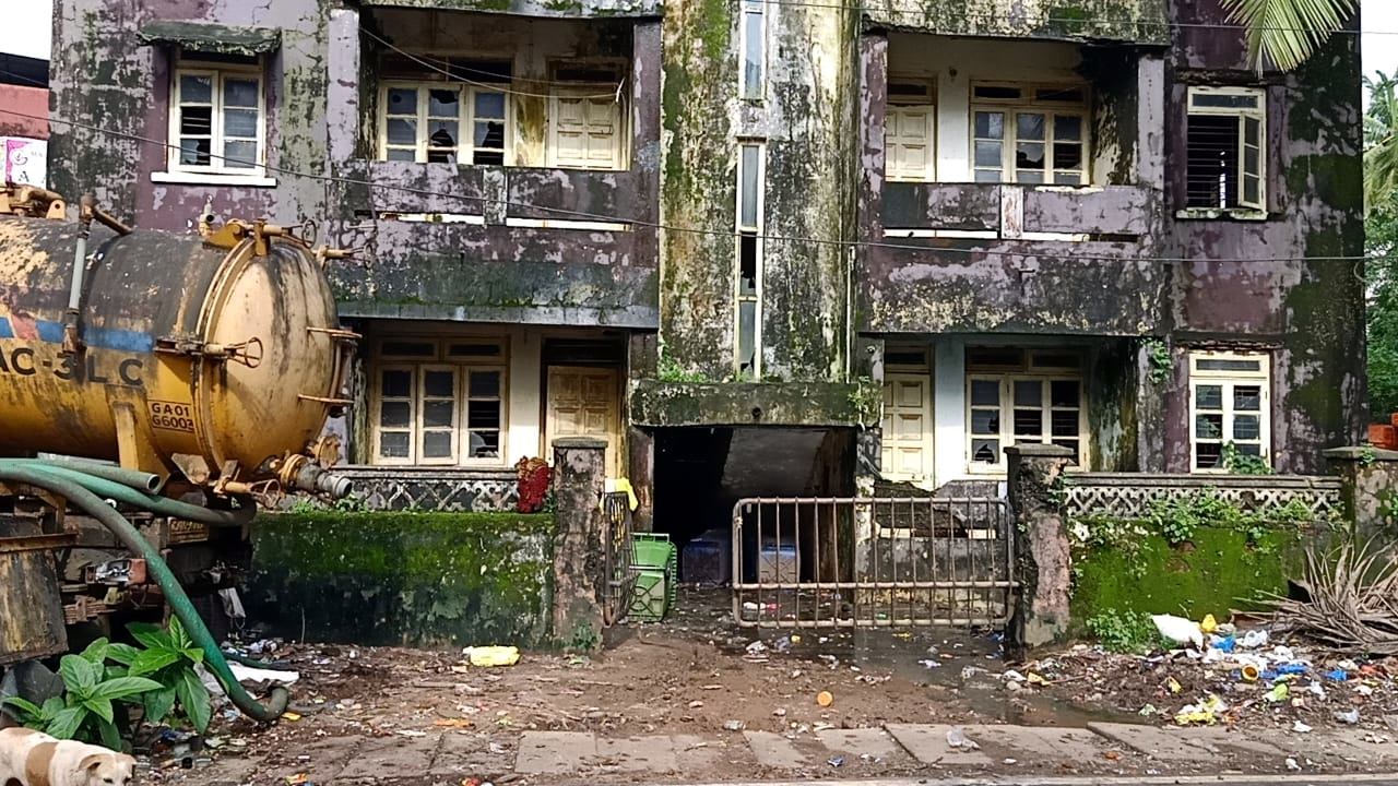 ﻿Crumbling corners: Unstable structures pose serious threat in Mormugao