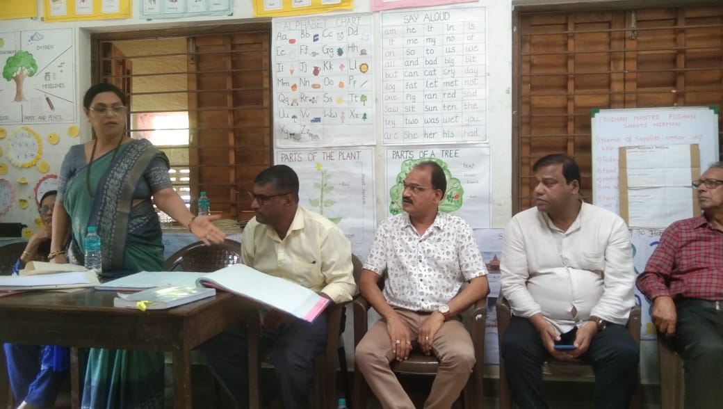 Sarpanch blames p'yat  staff's BLO duties for  non-collection of taxes
