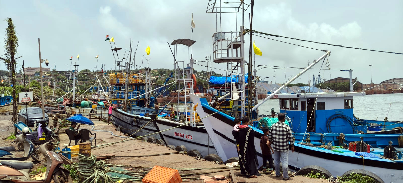 ﻿SPOTLIGHT | Kharewaddo jetty caught in crossfire as fishing season begins