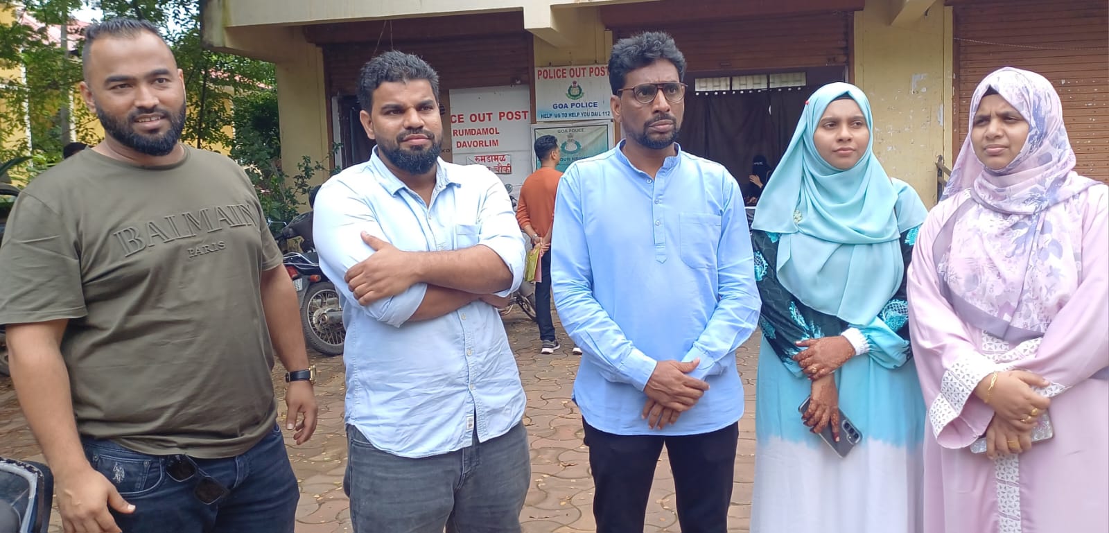 Majority group terms poll postponement  'mockery of democracy and Constitution'
