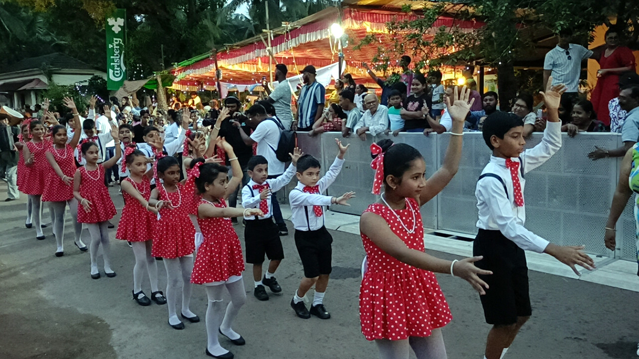 Sao Mathias-Divar comes to life as   hundreds turn up for Bonderam