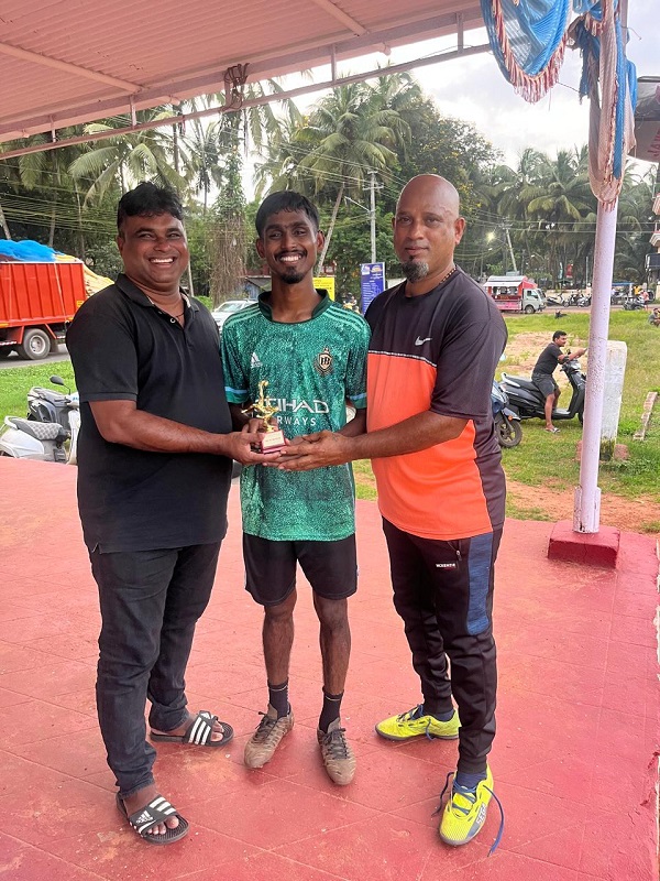 ﻿Manddar Khuris Pedda enter finals