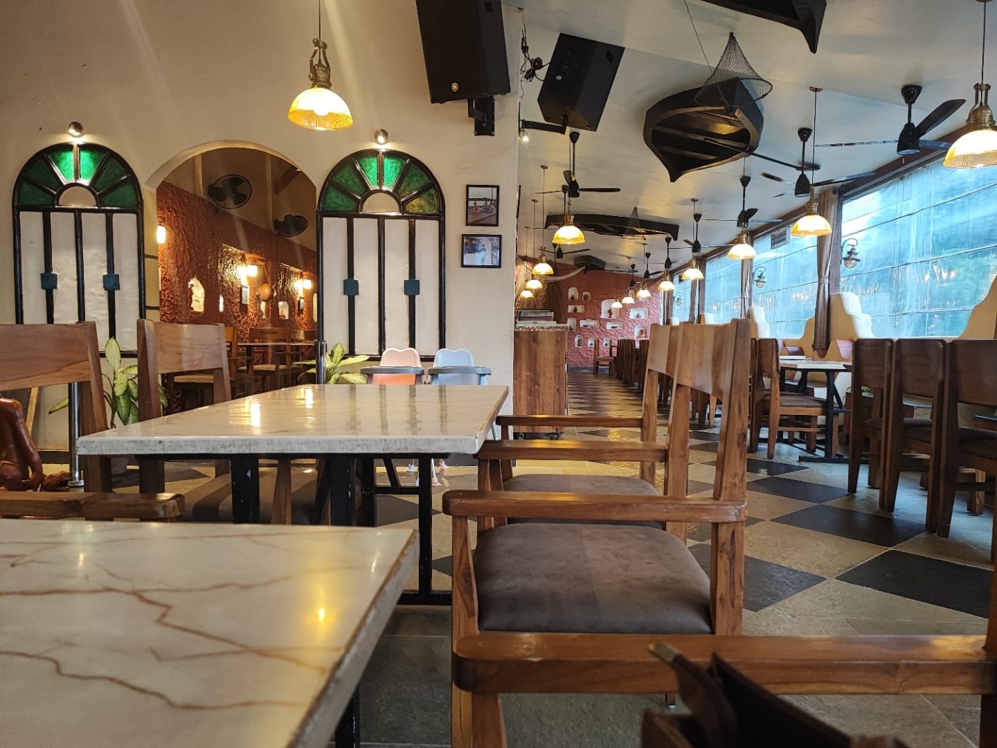 From a home kitchen to Karaswada landmark: The story of ‘Vhodekar’