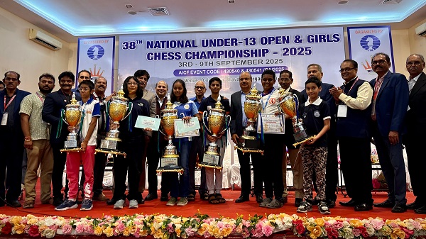 ﻿Badole Shaunak, WCM Deekshitha Modipalli crowned National U-13 chess champs