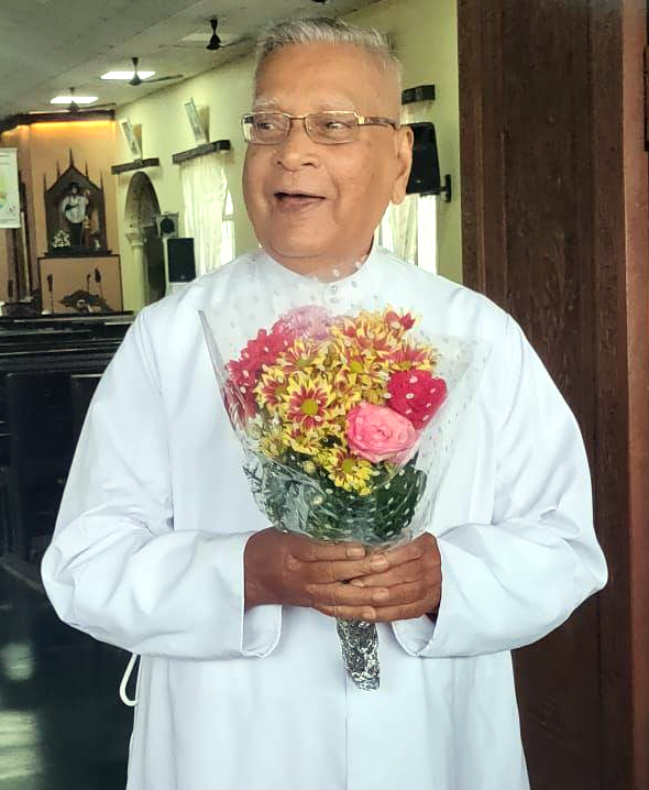 ﻿Fr Leonard’s pastoral   zeal, devotion to Cross   remains alive at 90