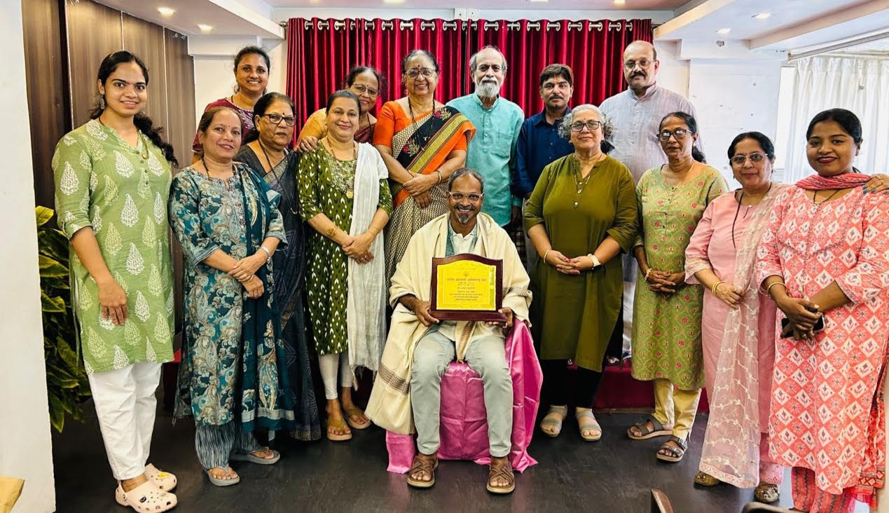 ﻿Prof Fulari felicitated by Bardez Konkani Asmitai Kendra