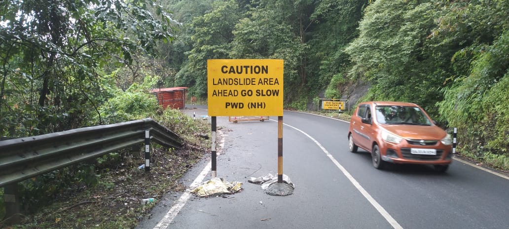 ﻿6-wheelers allowed  on Anmod Ghat  after ban correction