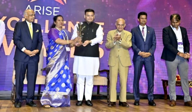 Mencurem govt school gets Arise Excellence Award